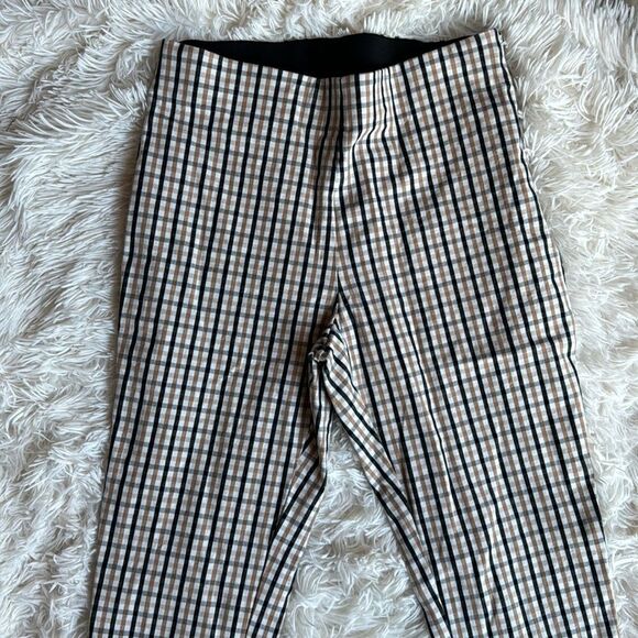 A New Day Plaid Pull On Capri Stretch Pants Size 6 - Picture 1 of 6